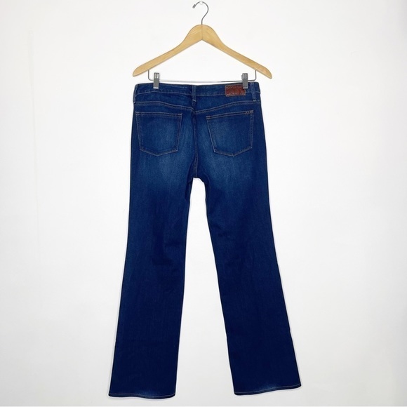 Henry & Belle Signature Boot Cut Denim Jeans Size 30 Buckle - Picture 6 of 7